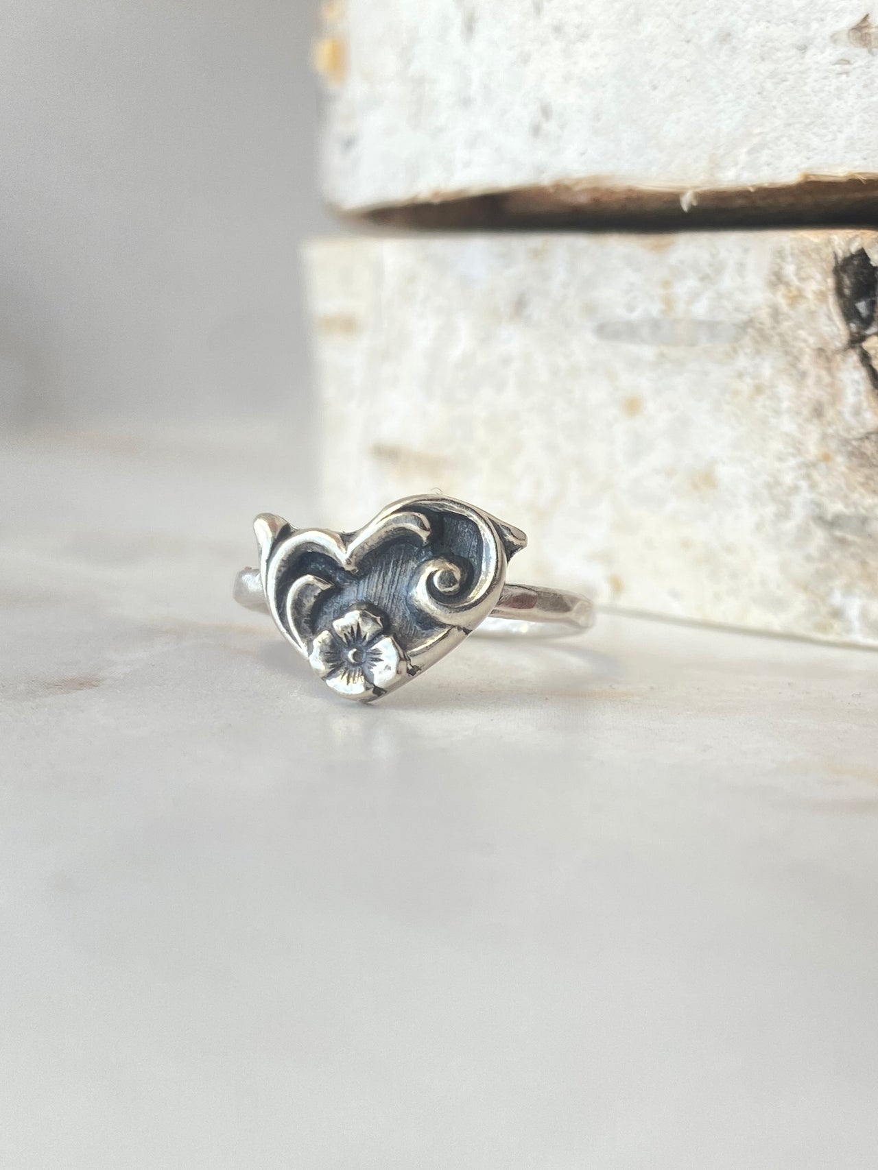 Scroll Flower Ring