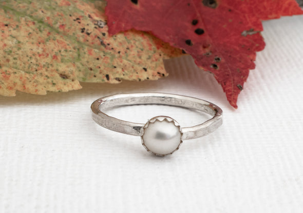 Pearl Stacking Ring Hammered Silver