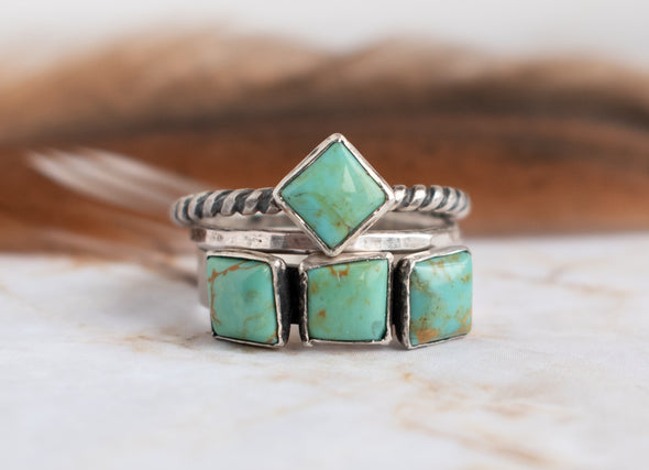 Three Turquoise Stone Ring