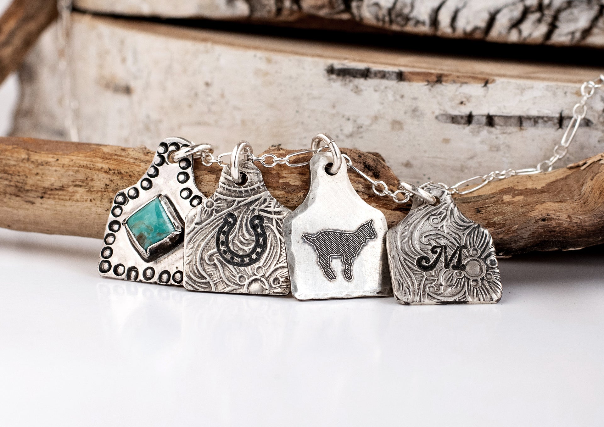 Ear Tag Set