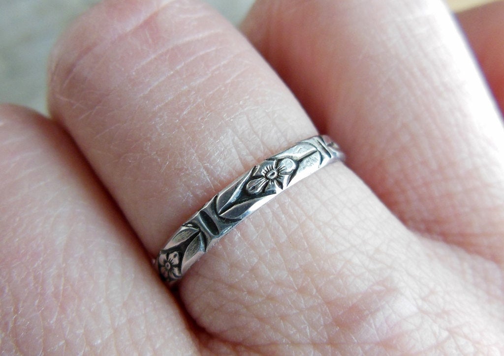 Simple Garden Ring